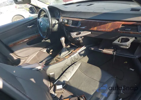 2007 BMW 328Xi z USA, uszkodzony, nr VIN WBAVC93507KZ71651